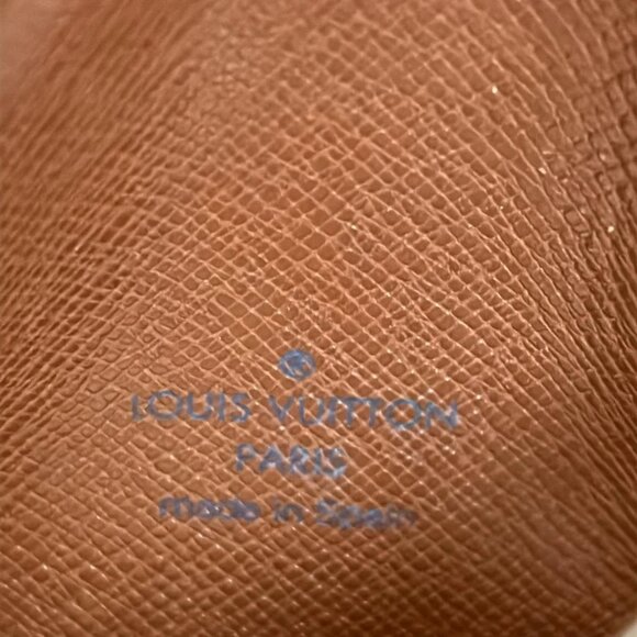 LOUIS VUITTON Porte 2 Cartes Vertical Monogram - Pass Holder 141-072825 - Picture 4 of 4